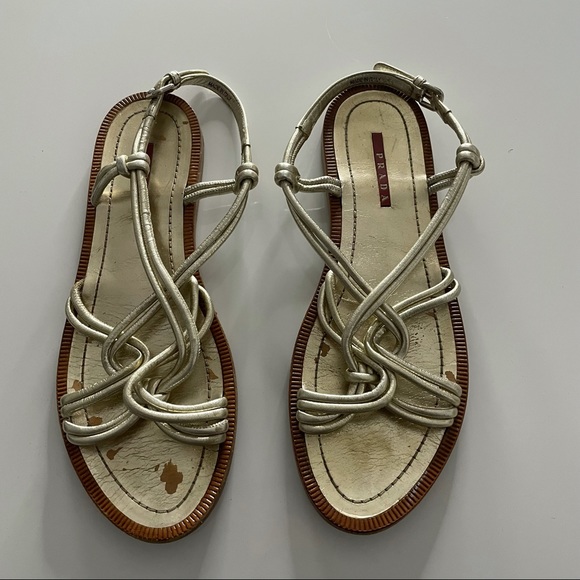 Prada Women’s Gold Flat Sandals size 39 - Picture 2 of 4